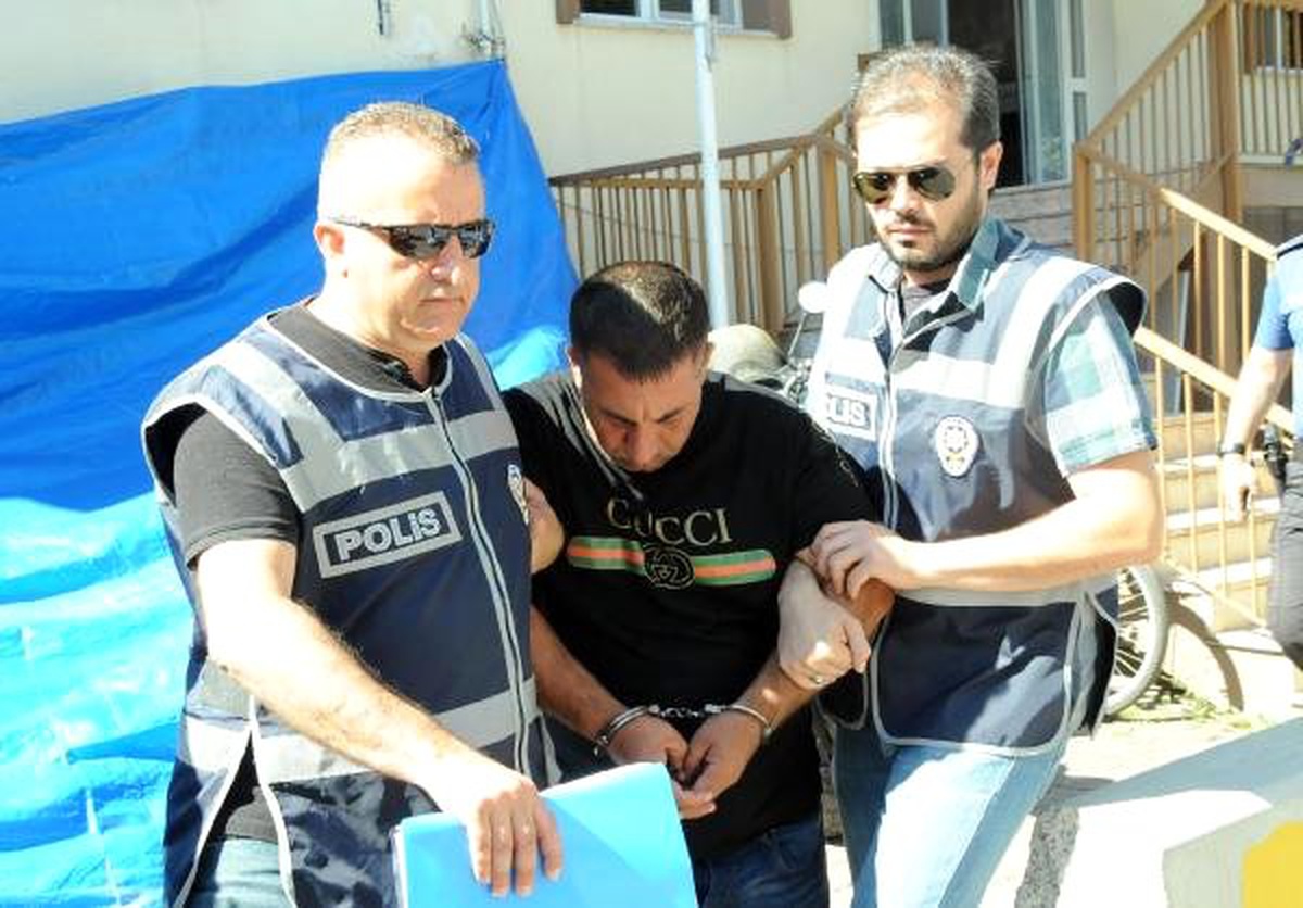 Cezaevi firarisi yankesicilik yaparken yakalandı
