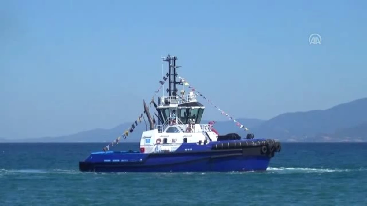 Denizcilik ve Kabotaj Bayramı - Kuşadası\'nda karton tekneler yarıştı