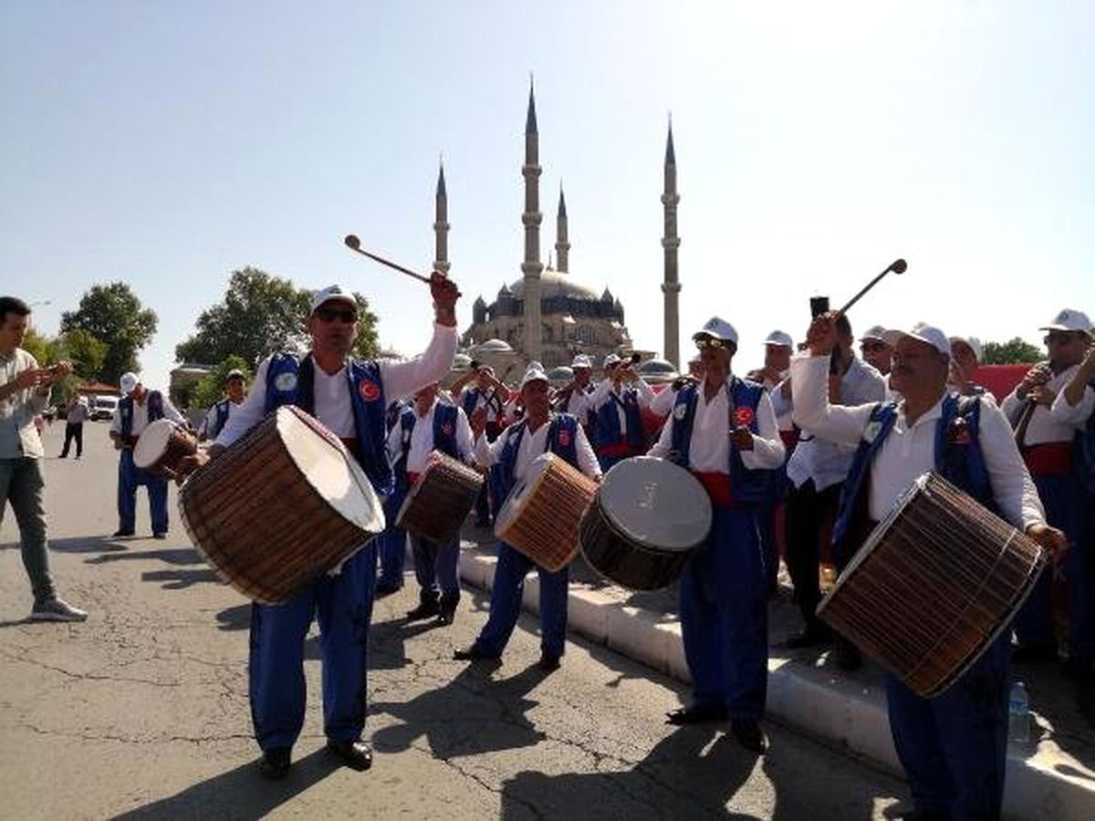 Edirne\'de Kırkpınar davulları çalmaya başladı