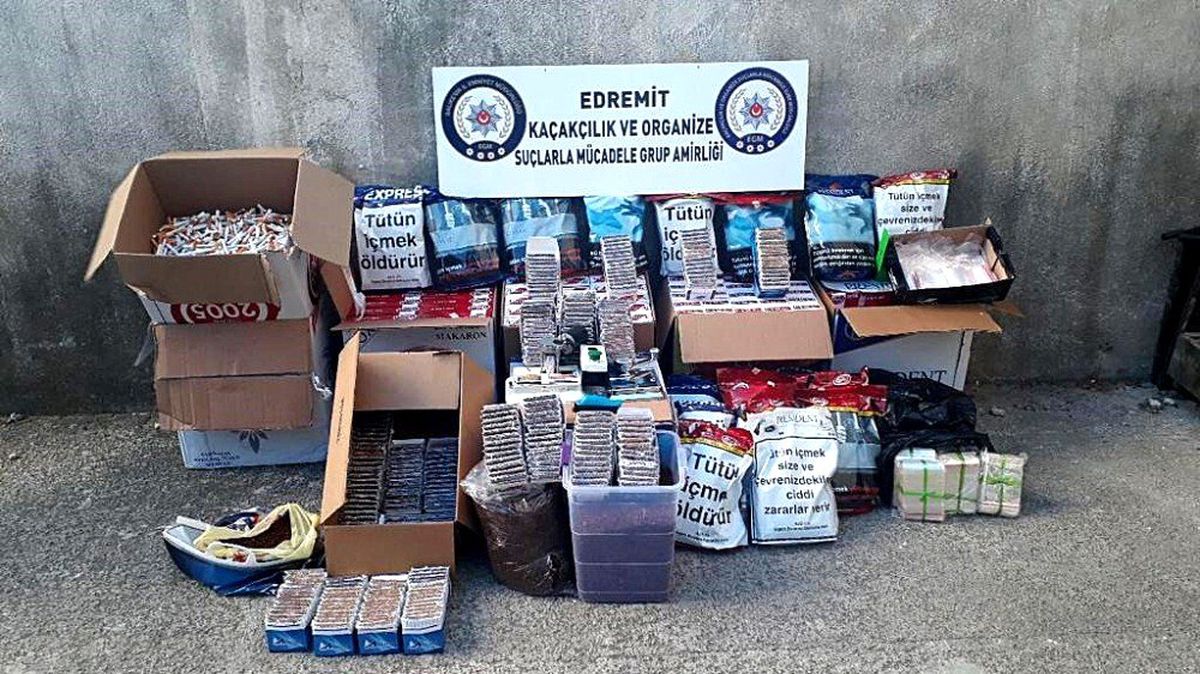 Edremit\'te polisten kaçak sigara operasyonu