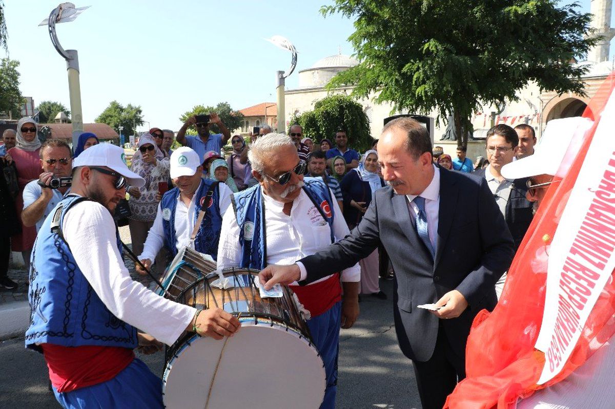 \'O\' şehirde otellerde yer kalmadı, evlerde misafir edilecekler
