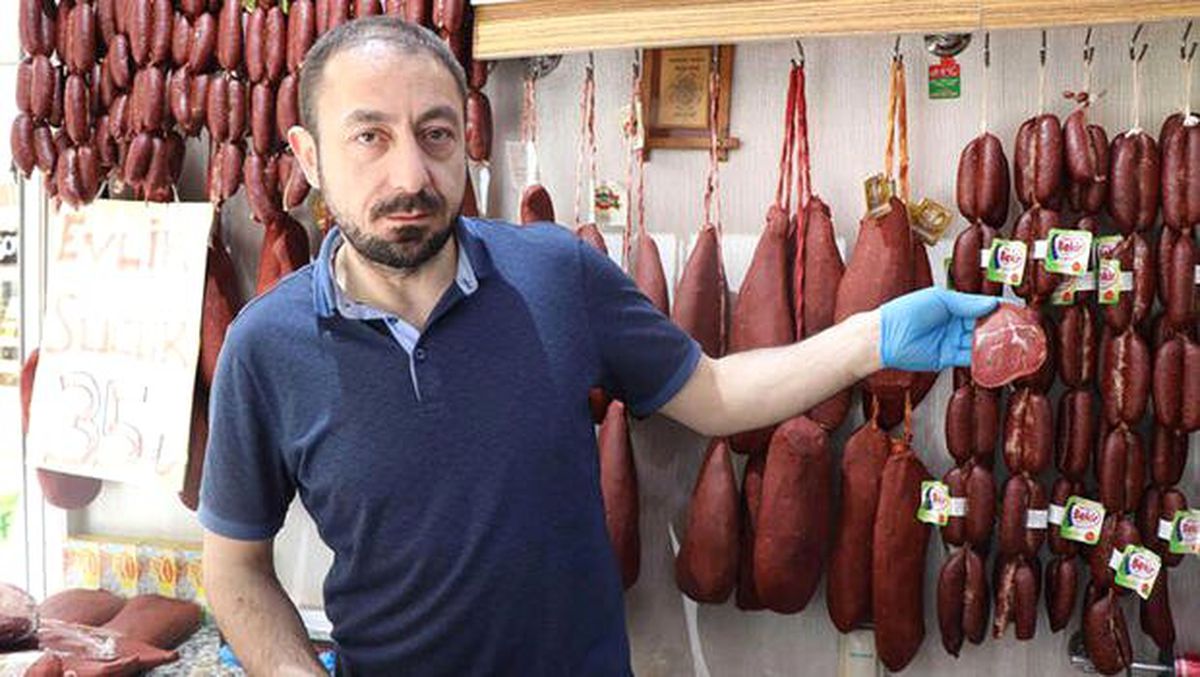 Pastırmacılar gurbetçileri bekliyor