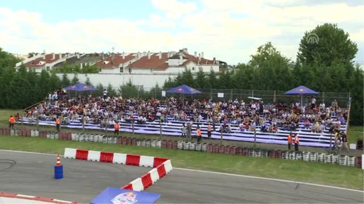 Red Bull Car Park Drift\'in şampiyonu Fahimreza Keykhosravi oldu