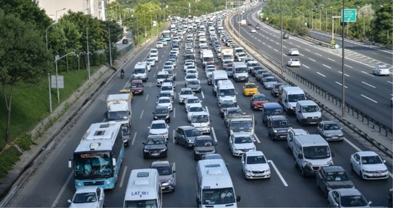 İBB\'den trafik yoğunluğu önlemi