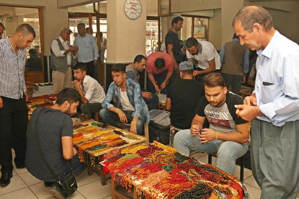 Tespih meraklıları, \'Kehribar Borsası\'nda buluşuyor