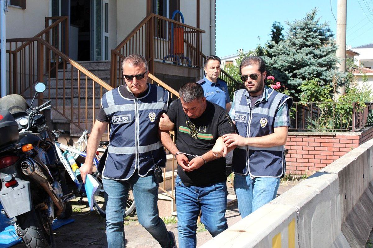 Yankesicilik anı kameralara yansıdı