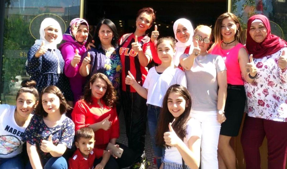 Yelda Başaran\'dan kadın taraftarlara destek