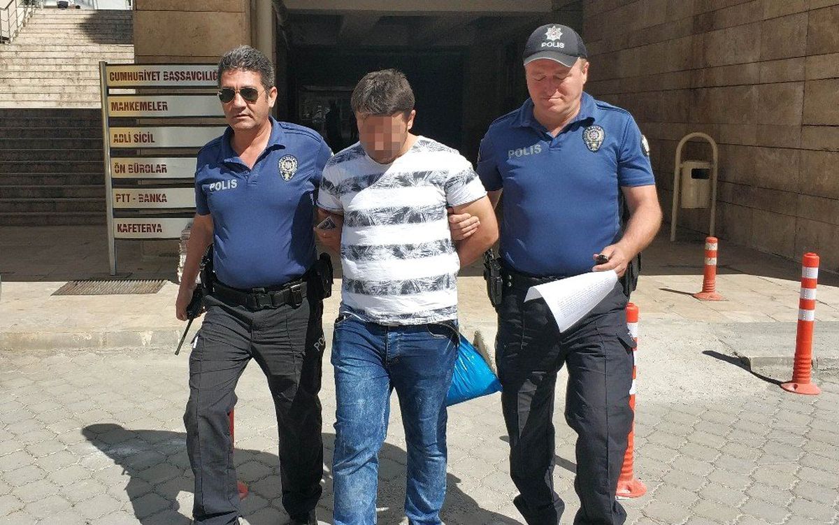 25 yıl ceza olan şahsın adliye kapısını kırıp kaçması kısa sürdü