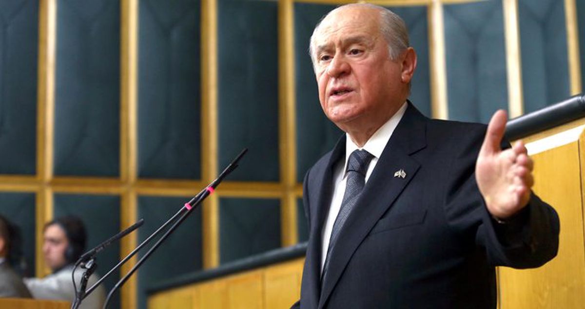 Devlet Bahçeli, Davutoğlu ve Gül'ün 'yeni parti' girişimlerini eleştirdi