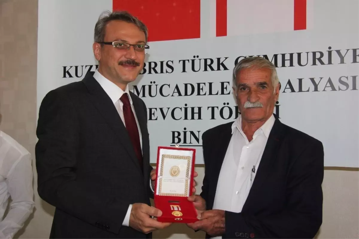 Bingöl\'de Kıbrıs gazilerine Milli Mücadele Madalyası verildi