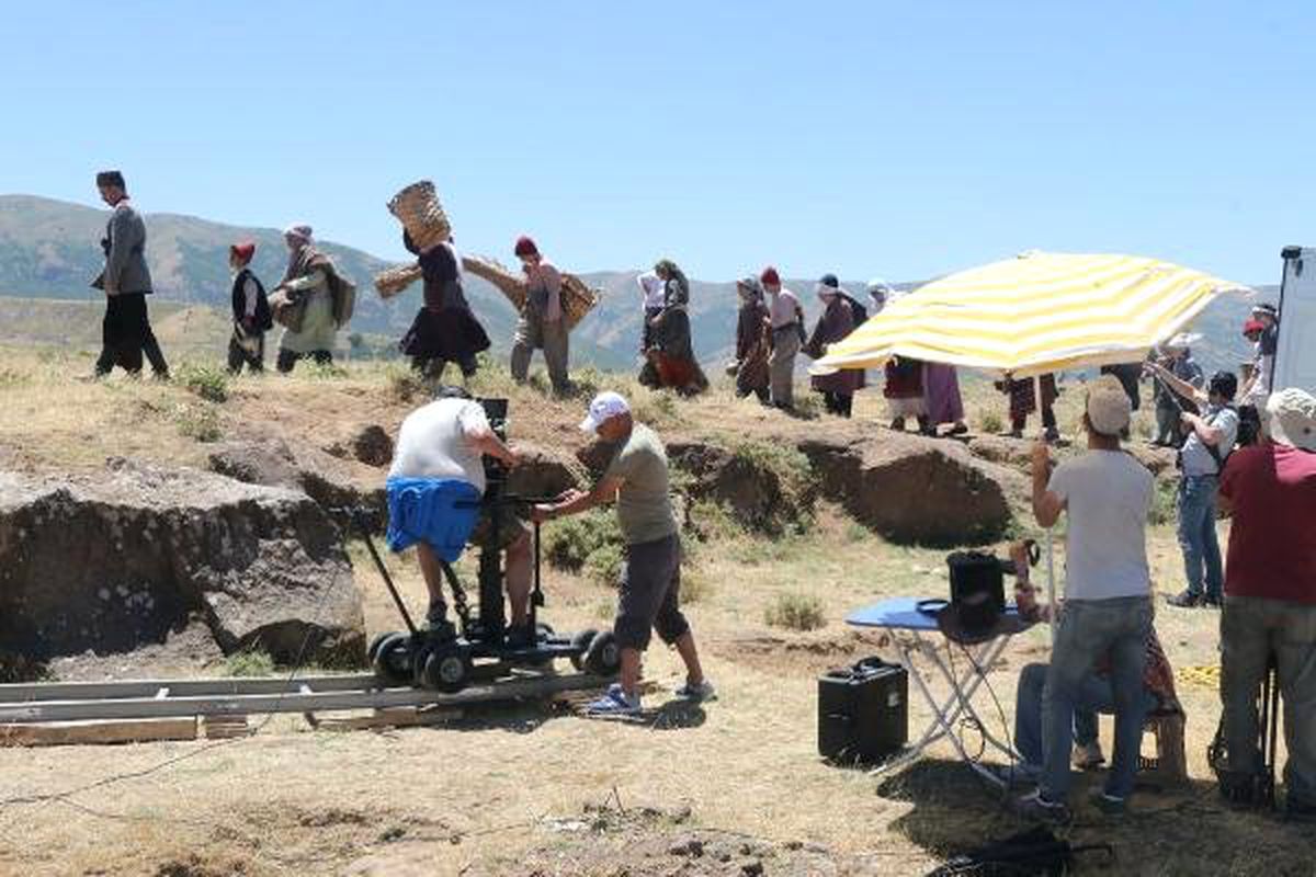 Bitlis\'te \'Kardan Mürekkep\' adlı belgesel filmi çekiliyor