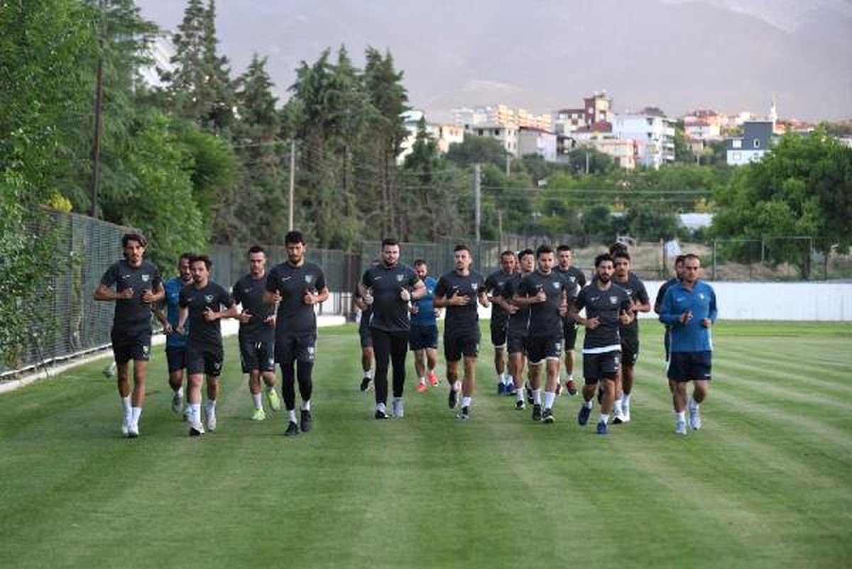 Denizlispor\'da iki transfer daha tamam