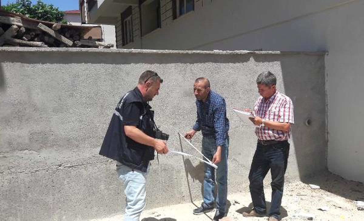 Duvardan düşen 1,5 yaşındaki Ömer, yaşamını yitirdi