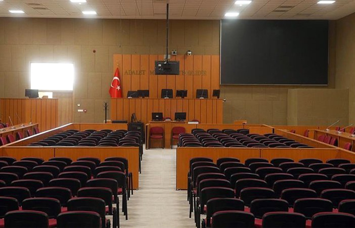 Eski Yargıtay Üyesine 8 yıl 9 ay hapis cezası