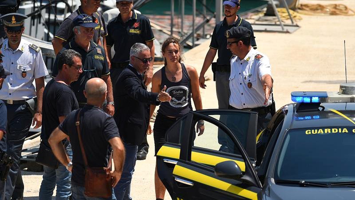 İtalyan yargısından göçmenleri kurtaran Alman kaptan Rackete\'nin serbest bırakılması kararı