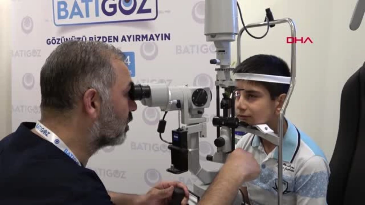 İZMİR Küçük Talha\'ya göz ameliyatı yapıldı