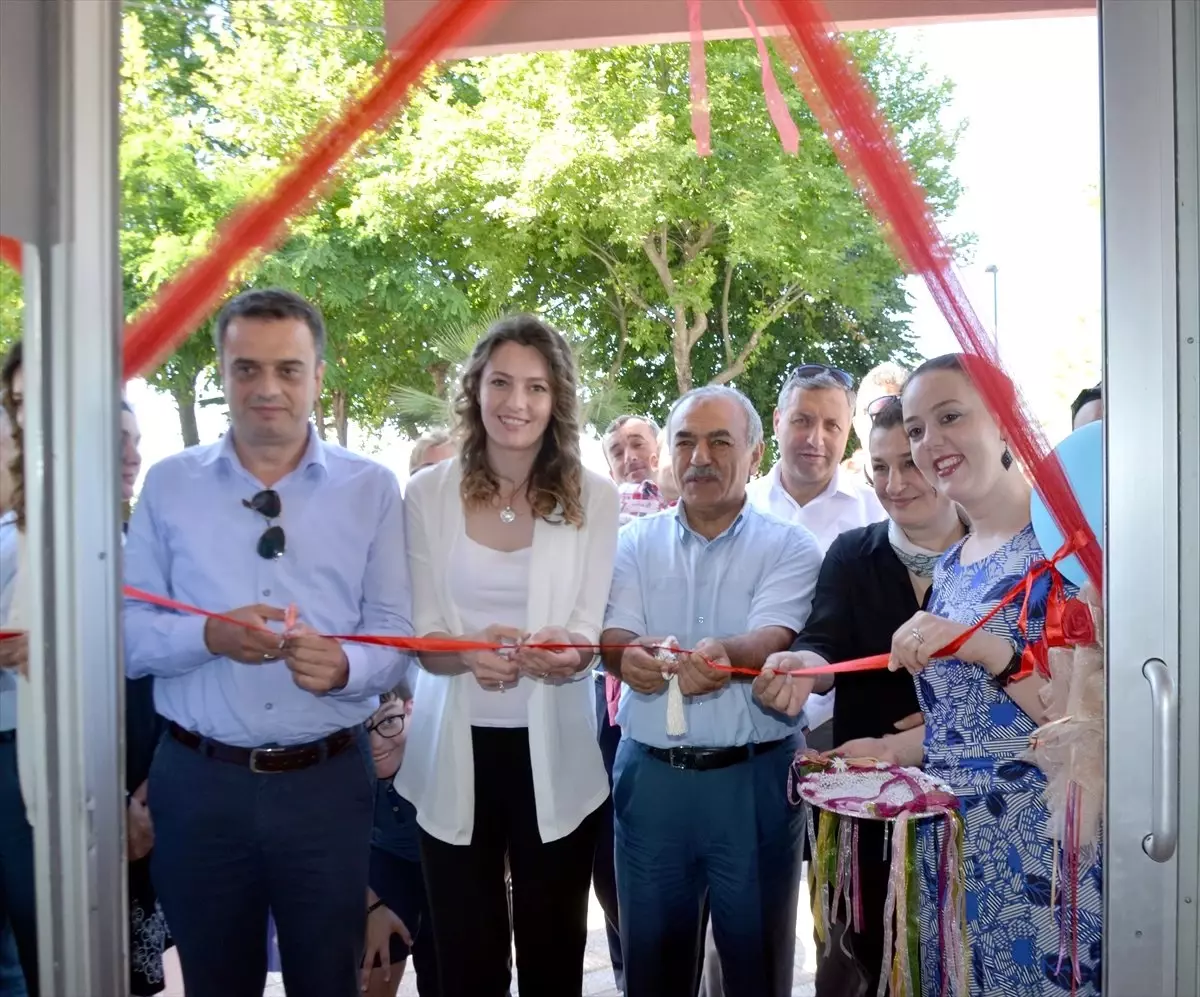 Kadın Çocuk Destekleme ve Yardımlaşma Derneği açıldı