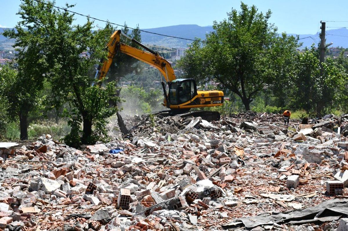 Kartaltepe Mahallesi\'nde kentsel dönüşüm çalışmaları başladı