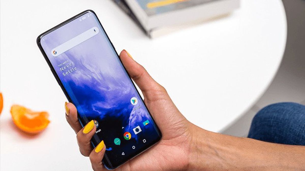 OnePlus 7 Pro Kullanıcıları Garip ve Anlamsız Bildirimler Almaya Başladı