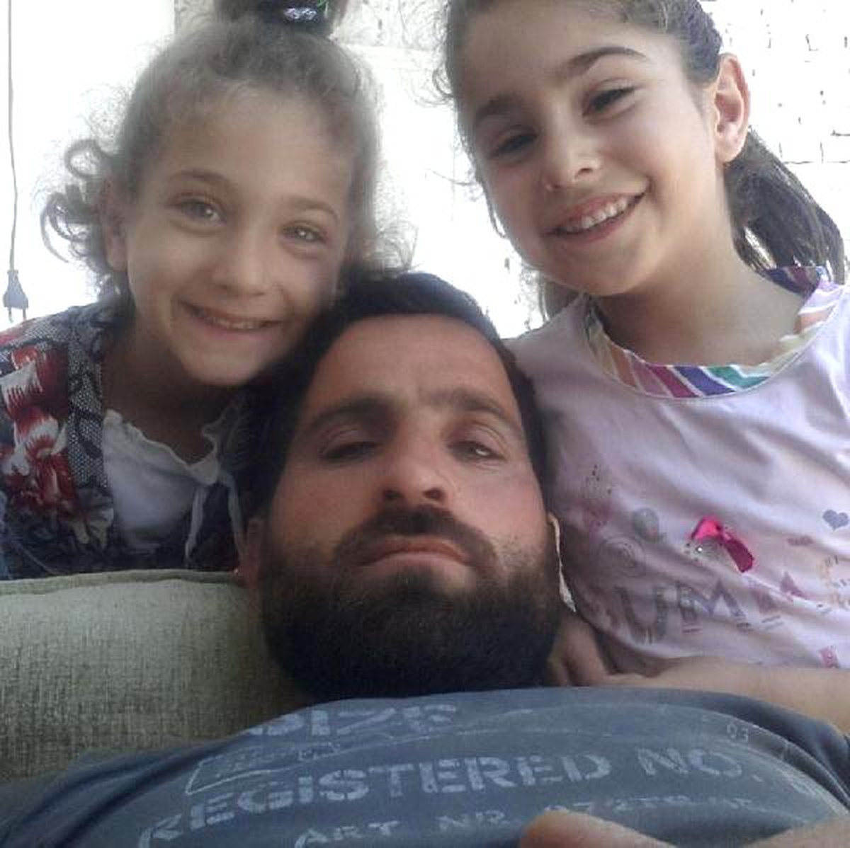 Otomobil, TIR\'a çarptı; aynı aileden 4 kişi öldü, 1 yaralı (3)