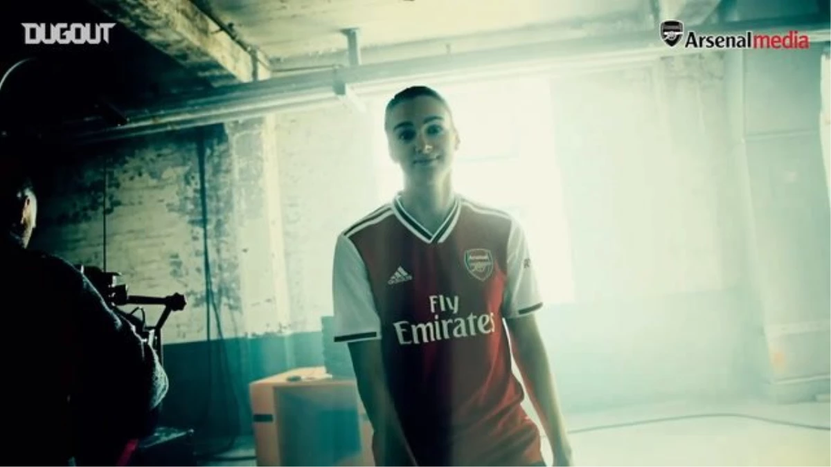 Perde Arkası: Arsenal Adidas Takımı Lansmanı