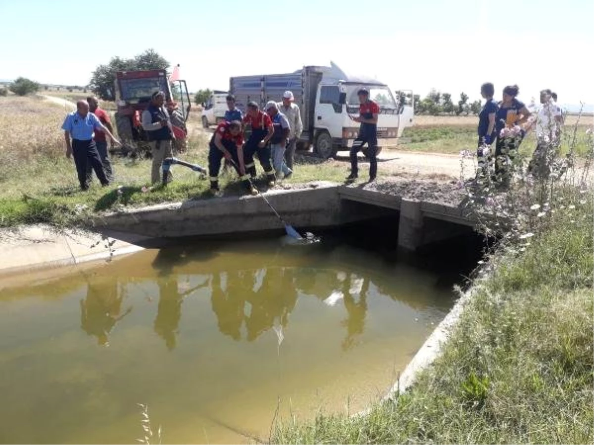 Sulama kanalında erkek cesedi bulundu