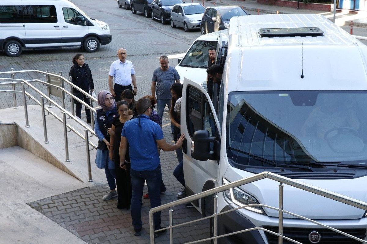 Zonguldak\'ta terör örgütü operasyonu: 5 kişi adliyeye çıkartıldı