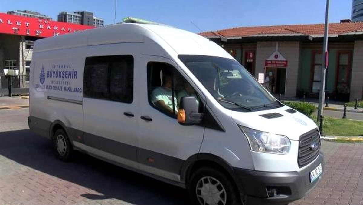 Bağcılar\'da trafik tartışmasında öldürülen sürücünün cenazesi Adli Tıp\'tan alındı