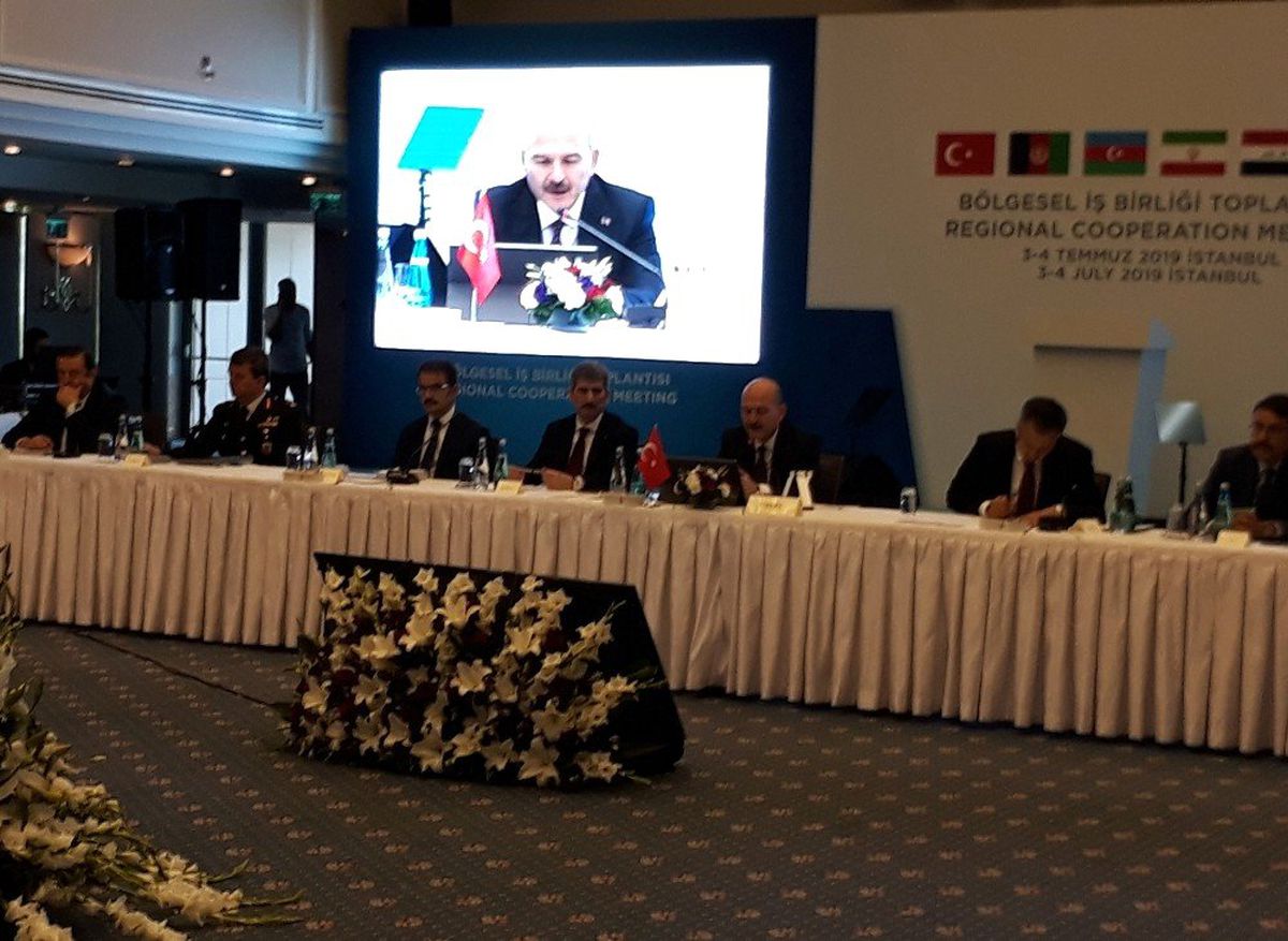 Bakan Soylu: "Batı medeniyeti Orta Doğu\'daki istikrarsızlık ve şiddet ortamından ekonomik ve...