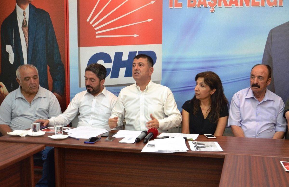 CHP\'li Ağbaba\'dan kayısıda fiyat tepkisi