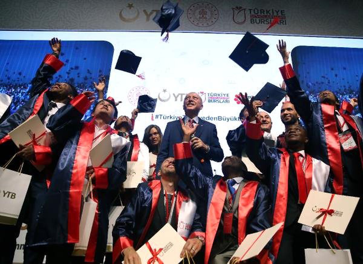 Cumhurbaşkanı Erdoğan\'dan \'kadın üniversitesi\' talimatı