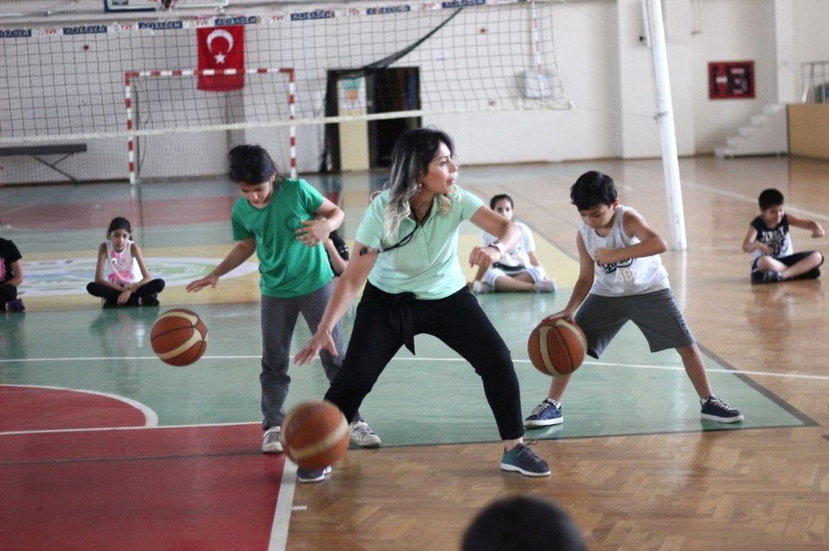 Diyarbakır\'daki yaz okullarına yoğun ilgi