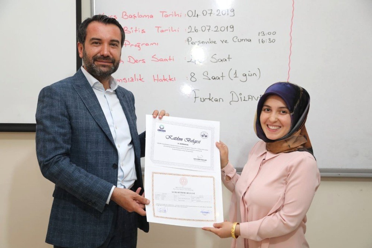 Elazığ\'da 110 kursiyere sertifikaları verildi