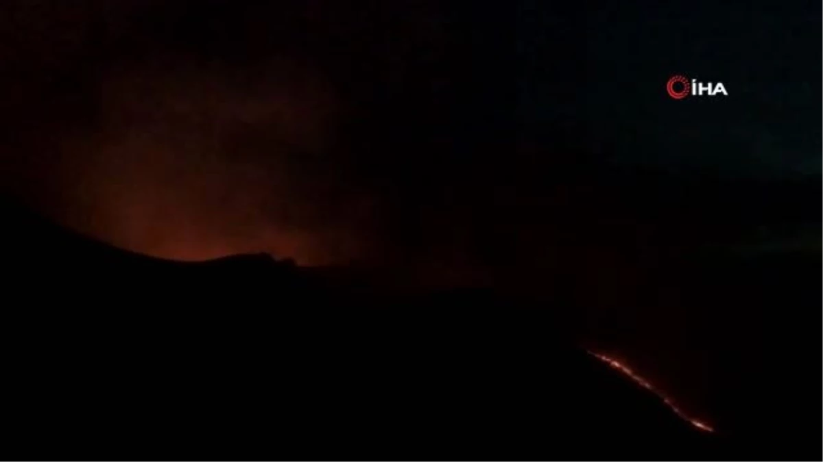 İtalya\'da yanardağ aktif hale geçti: 1 ölü