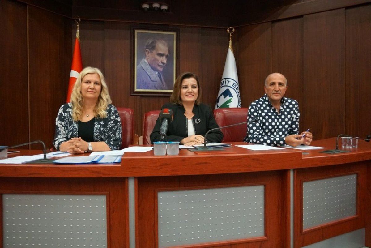 İzmit\'te ihtiyaç sahiplerine düğün salonları ücretsiz olacak