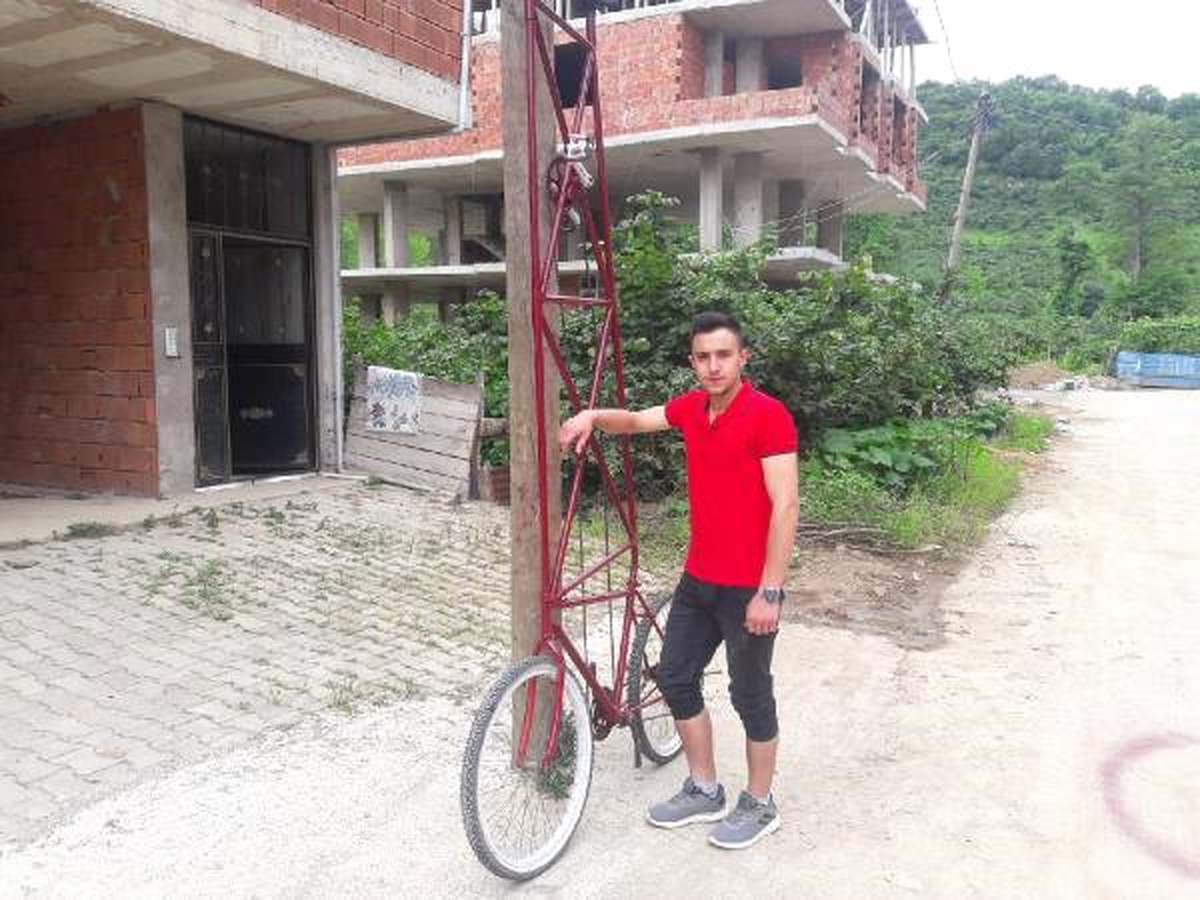Karadenizli çırağın sıra dışı bisikleti