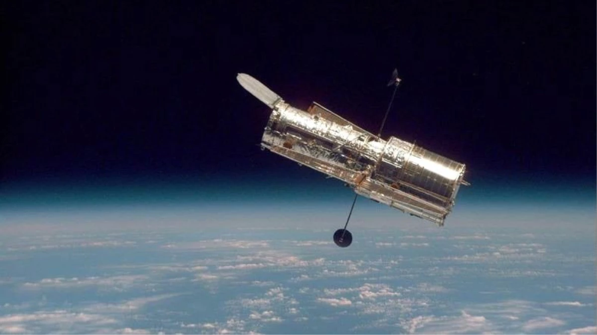 NASA, Hubble ve Spitzer\'ın İlk Kez Bir Arada Kullanıldığını Açıkladı