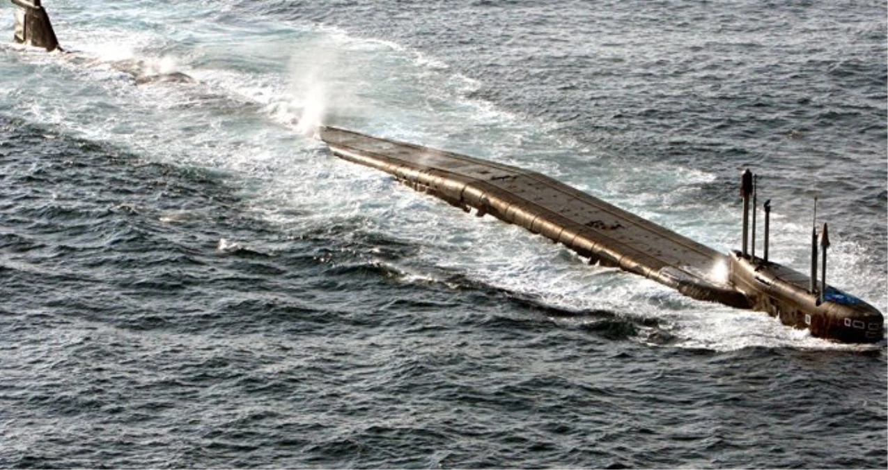 Rusya\'dan \'nükleer sızıntı\' iddiasının öne sürüldüğü denizaltıyla ilgili açıklama: Gizli bilgi