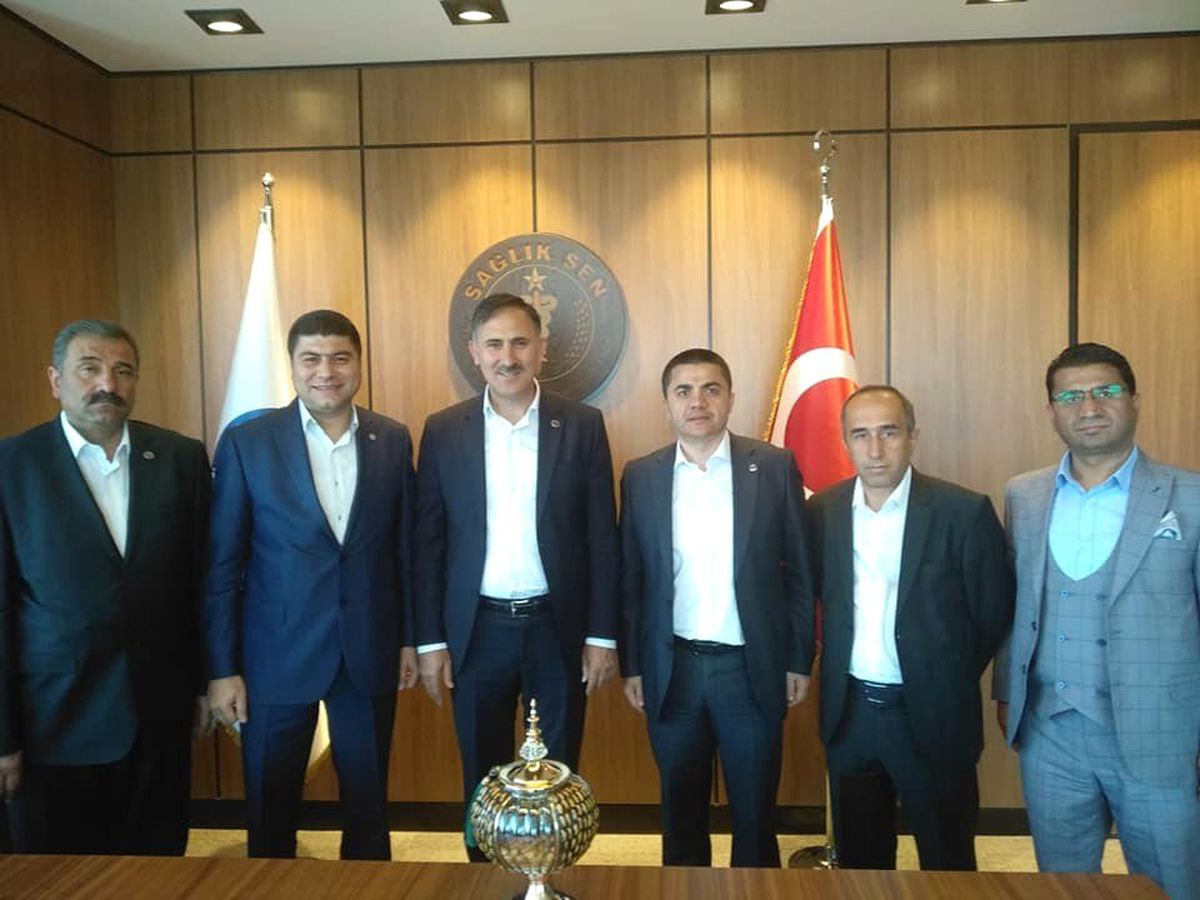 Sağlıkçıların gözü toplu sözleşmelerde