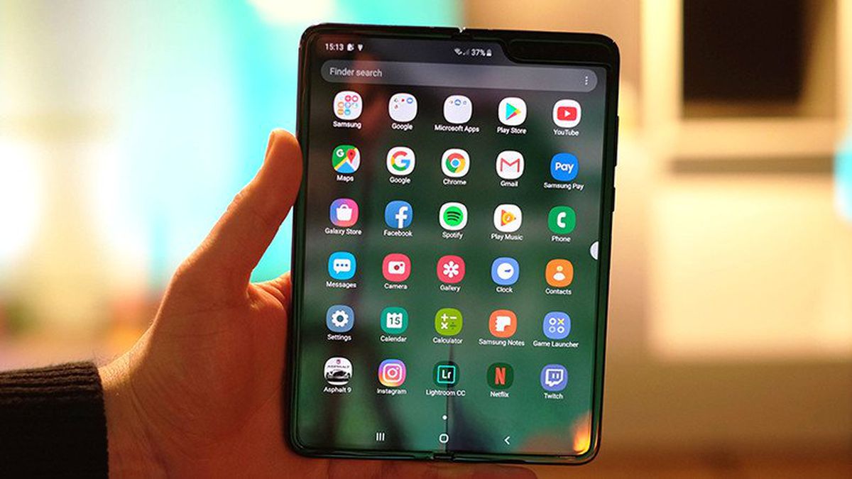 Samsung, Galaxy Fold\'un Ekran Sorunlarını Nihayet Düzeltti