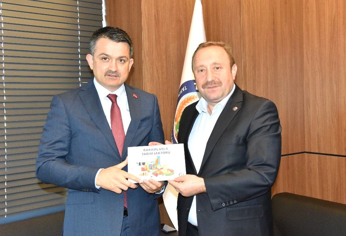 TOÇ Bir-Sen\'den tarım sektörüne ışık tutacak bir başucu kitabı