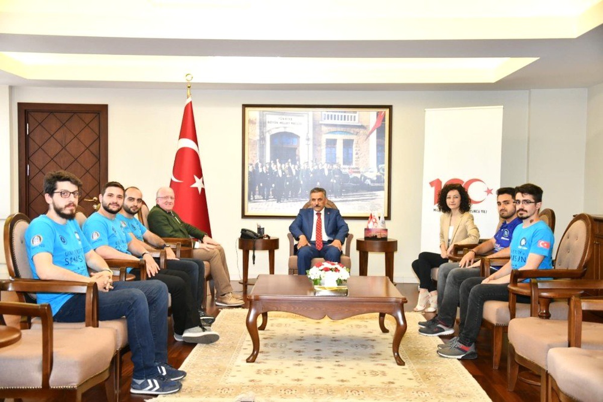 Vali Kaymak\'tan "Samsun Roket Takımı"na teşekkür belgesi