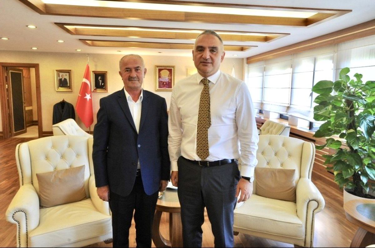 Başkan Akman\'dan Bakan Ersoy\'a ziyaret