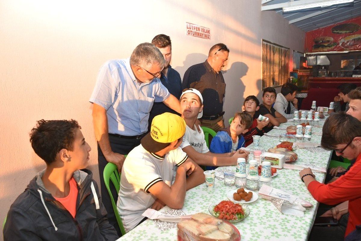 Başkan Bozkurt gençlerle buluştu