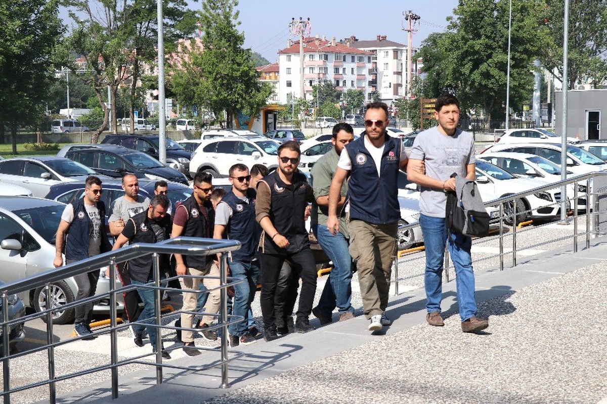 Bolu\'da FETÖ şüphelisi 7 kişi adliyeye sevk edildi
