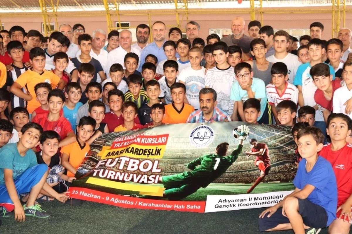 Camiler Arası Kardeşlik Futbol Turnuvası başladı