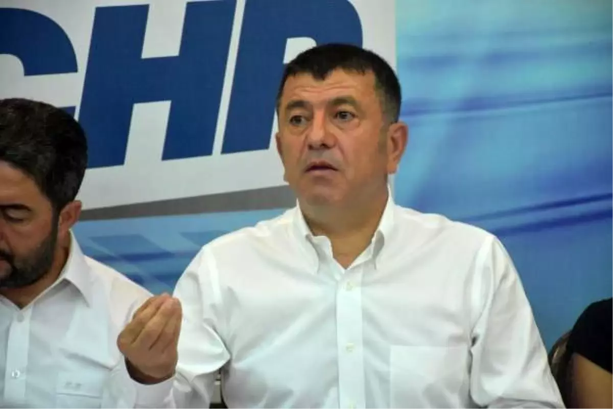 CHP\'li Ağbaba: Şehit annesine mahkeme tutanağı uzattılar