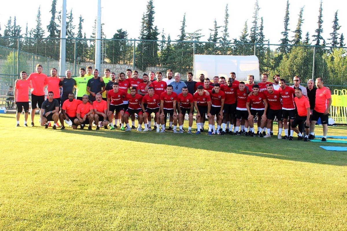 Gazişehir Gaziantep yeni sezonun startını verdi