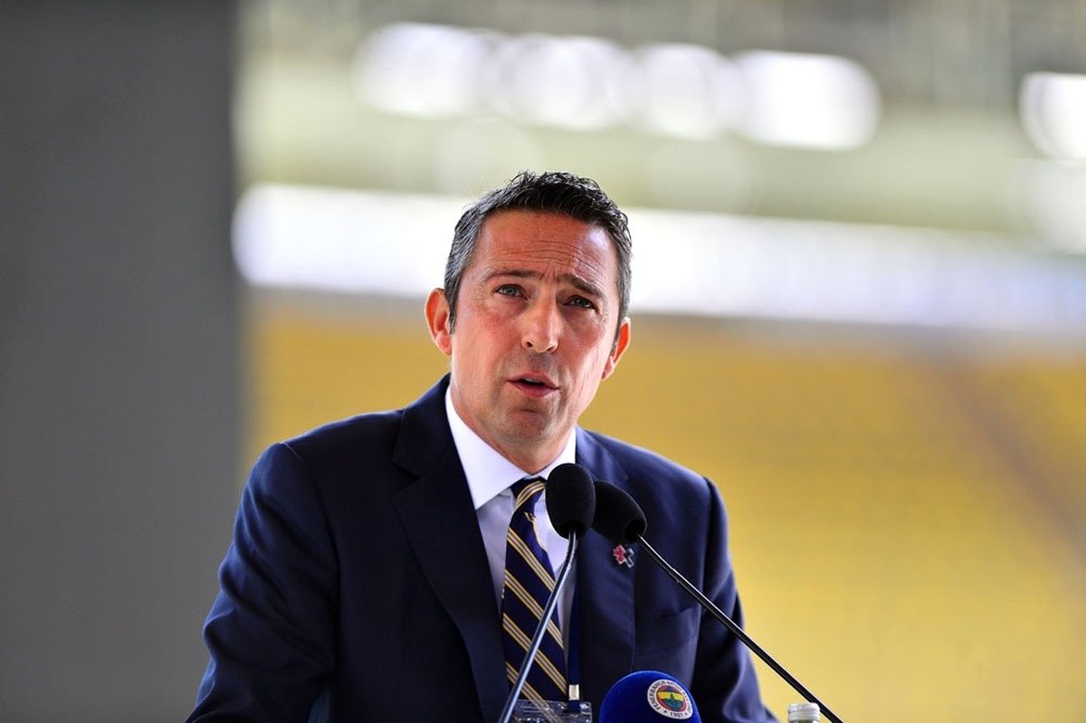 "Gurbetteki vatandaşlarımızın Fenerbahçe\'nin yanında olacaklarını biliyorum"