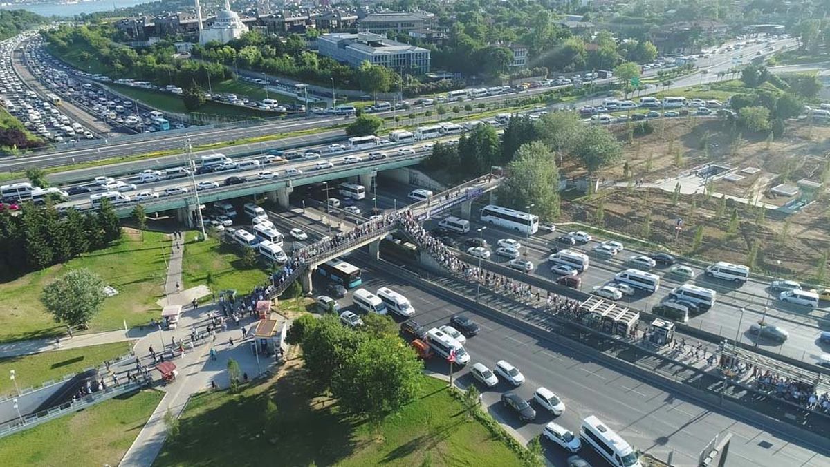 İstanbul trafiğine Mayıs\'ta 17,5 bin araç eklendi